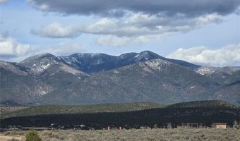 Tierra de los Rios Subdivision lot 13, Arroyo Hondo, NM 87514