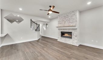 4202 Plumley Ave, Bentonville, AR 72713