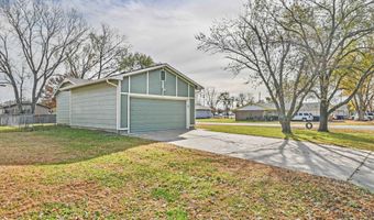 900 N Money Ave, Augusta, KS 67010