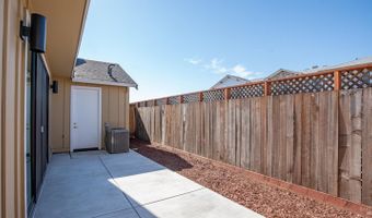 2910 Bay Village Ave, Santa Rosa, CA 95403