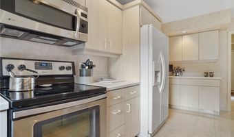 680-7 Windward Dr, Aurora, OH 44202