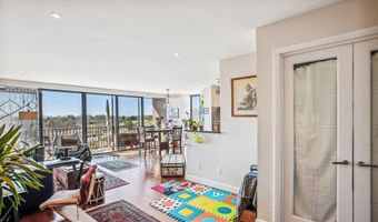 1510 12TH St N Ph5, Arlington, VA 22209