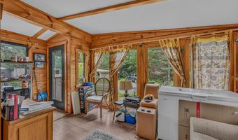 2054 Whitefield Rd, Bethlehem, NH 03574