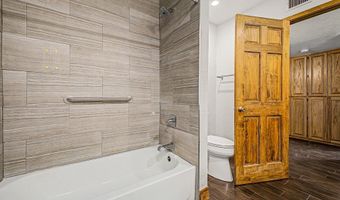 2320 W HARRISON St, Chandler, AZ 85224
