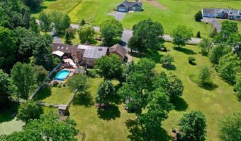 625 McKay Rd, Amsterdam, NY 12010