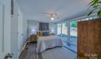 22 Mulberry St, Asheville, NC 28804