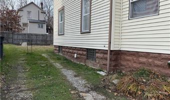 438 Black St, Akron, OH 44306