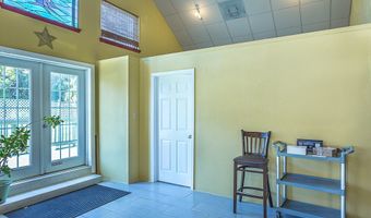 238 Hwy 98 W, Apalachicola, FL 32320