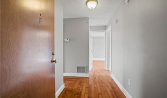 196 Old River Rd 5F, Lincoln, RI 02865