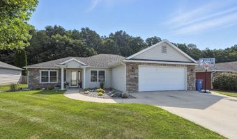 1807 McDermid Ave, Angola, IN 46703