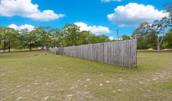 3100 NW 20th St, Bell, FL 32619