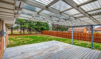 1006 Baretta Ct, Aurora, MO 65605