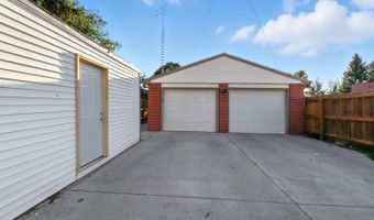 3923 MCCOMB Ave, Cheyenne, WY 82001