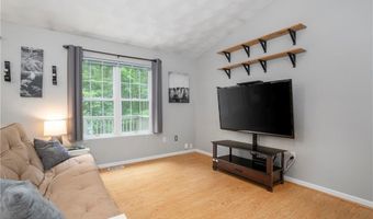 16 Walker Ln, Coventry, RI 02916