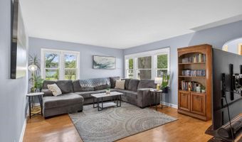 1211 10th St S, Wisconsin Rapids, WI 54494
