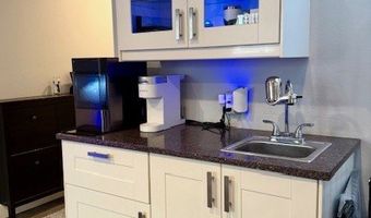 5291 Colodny Dr 5, Agoura Hills, CA 91301