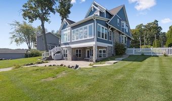 16295 Whitehead Dr, Argentine, MI 48451