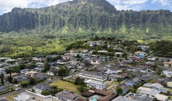 45-523 Halekou Rd B, Kaneohe, HI 96744