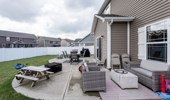 1661 Devonshire Ave, Avon, IN 46123