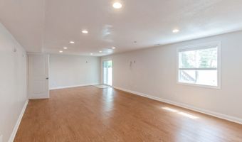 2227 4th Ave SE, Altoona, IA 50009