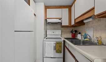 129 Simmonsville Ave, Johnston, RI 02919