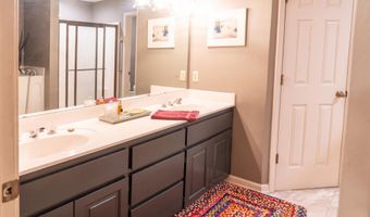 2528 Jasmine Dr, Benton, AR 72015