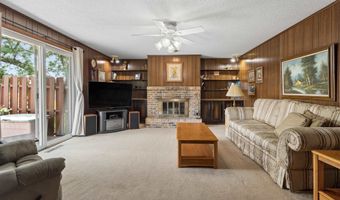 1300 N BAY RIDGE Rd, Appleton, WI 54915