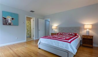 504 Shermantown Rd, North Kingstown, RI 02874