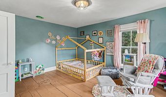 498 Montgomery Rd, Berkshire, VT 05447