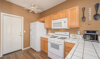 2911 Los Pueblos Dr, Bullhead City, AZ 86429