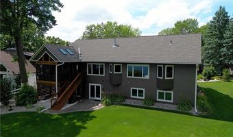 10583 116th St NW, Annandale, MN 55302