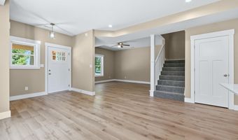 206 W Lincoln St, Ashley, IN 46705