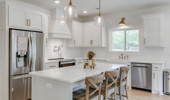 471 Mustang Rd, Camden, SC 29020