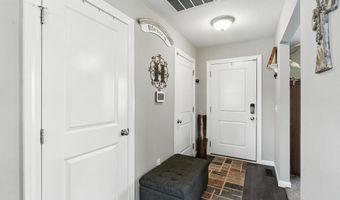 687 Sully Ct, Angola, IN 46703
