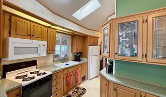 30 A St, Cascade, ID 83611