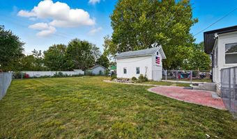 121 Walnut St, Ashville, OH 43103