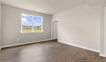 357 Maddox Dr, Aberdeen, NC 28315