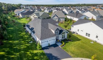 61 Milky Way Dr, Barnegat, NJ 08005