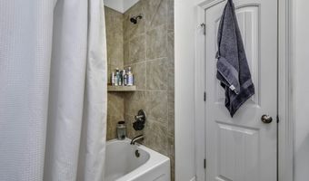216 Emerald Cir, Brandon, MS 39047