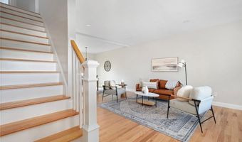 218 Second St, East Providence, RI 02914