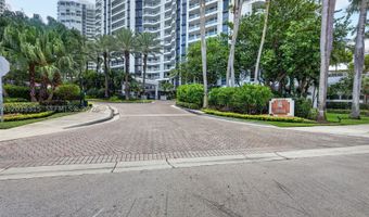 3750 Yacht Club Dr TH5, Aventura, FL 33180