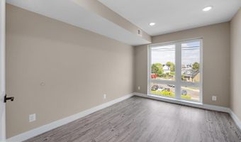 1617 RHODE ISLAND Ave NE 402, Washington, DC 20018