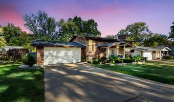 1946 Lone Pine Dr, Arnold, MO 63010