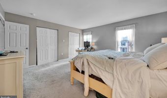 301 CHEROKEE Cir, Ambler, PA 19002