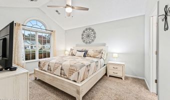 8 Ardmore Ave, Beaufort, SC 29907