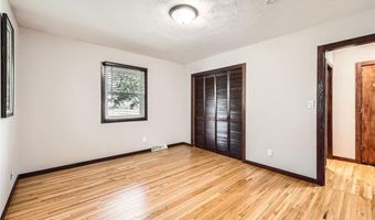 2712 9th Ave, Anoka, MN 55303