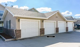 573 Raven Way Apt B, Chubbuck, ID 83202