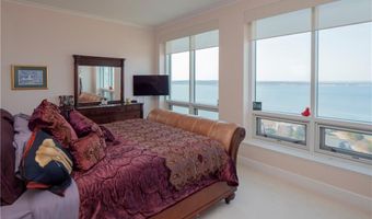 1 Tower Dr 1905, Portsmouth, RI 02871