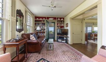 28 Newport St, Jamestown, RI 02835