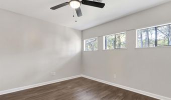 1724 KING CHARLES Ct, Alabaster, AL 35007